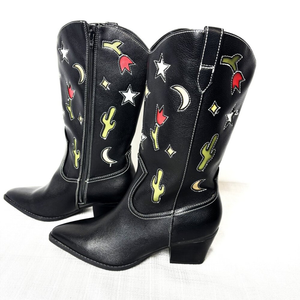 No Boundaries Blk Cowboy Boots w/ western motif cut out Faux Leather Heels NWOT - Picture 4 of 13